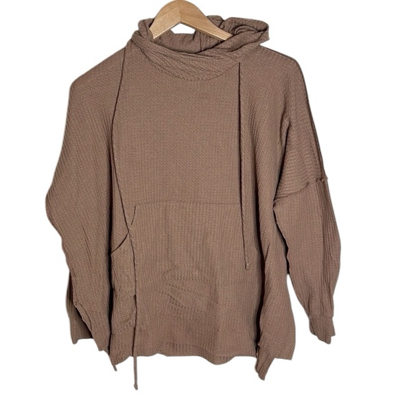 TALULAH Tops - Talulah Tan Relaxed Knit Thermal Waffle Hoodie Size S